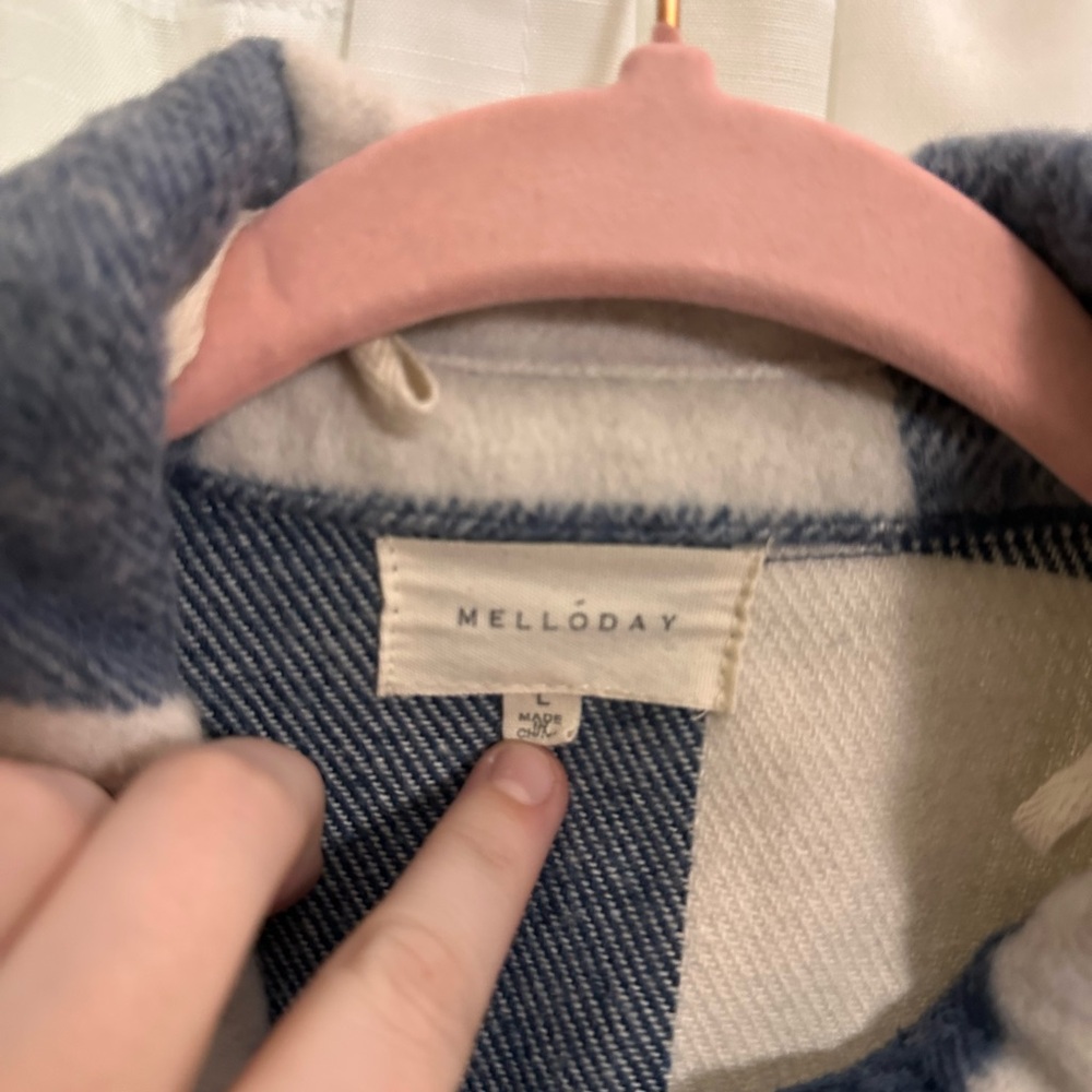 Outer layer jacket - Picture 4 of 4